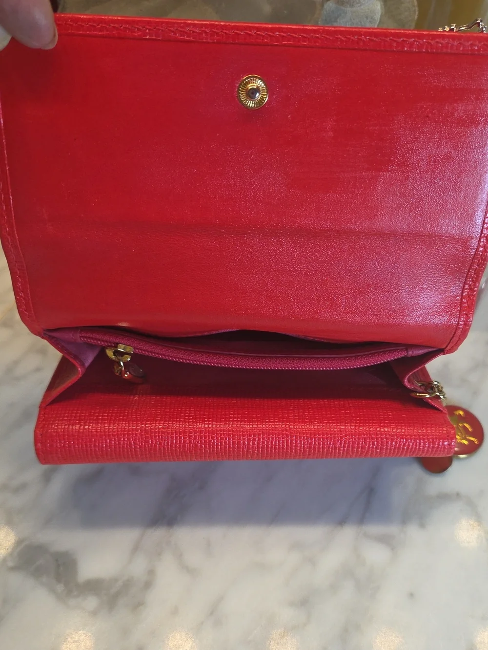 EUC Customized MCM Red Leather Compact Trifold Wallet with Gold Logo Charm ❤️🩷❤